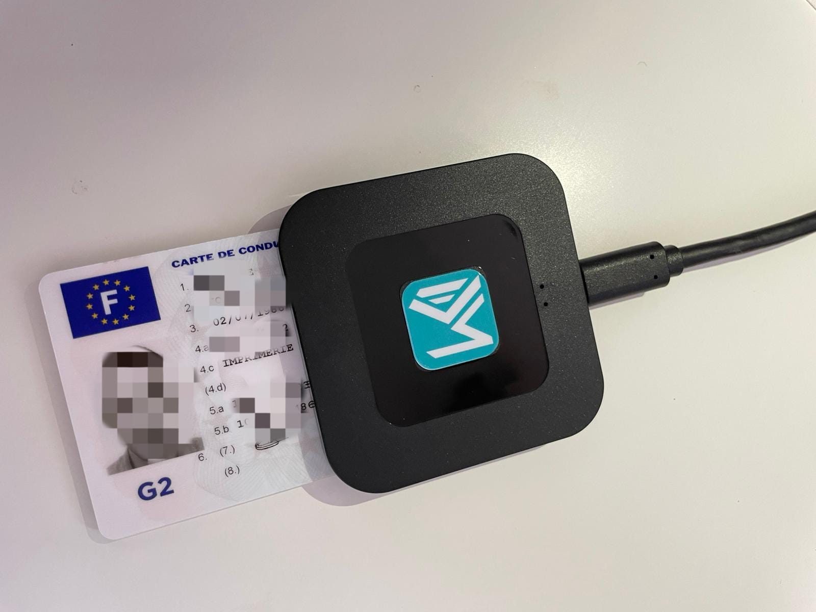 Lecteur de carte Mini-Drivimo USB-c